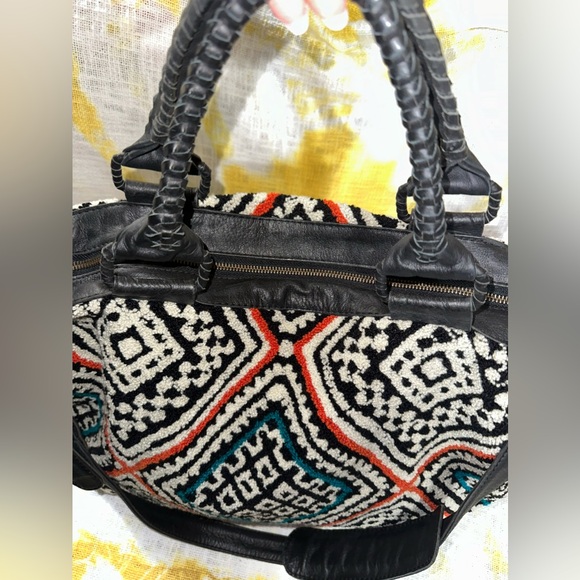 Cleobella Weekender Bag- Excellent Quality, Genuine Leather, Tribal Print - Picture 3 of 16